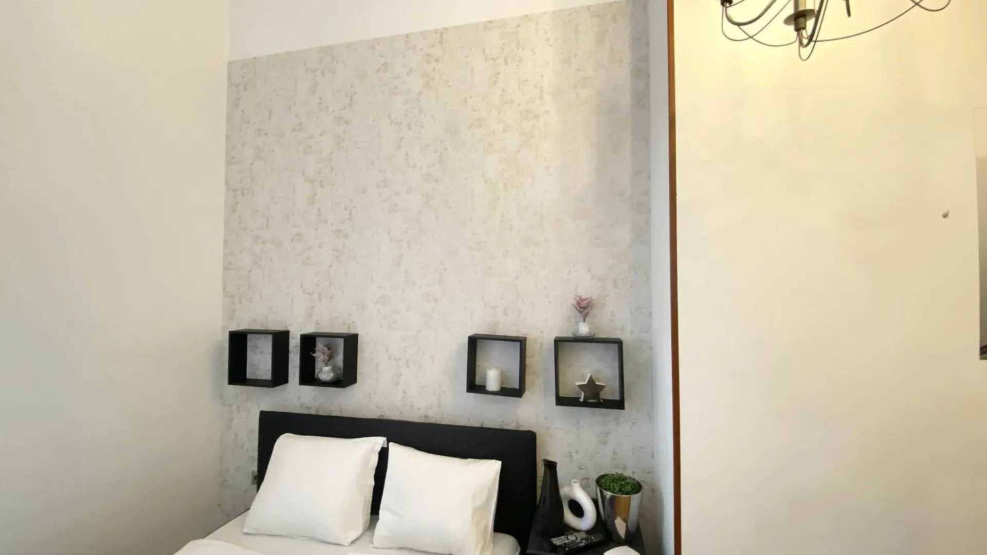 Vaczi Central Relax Boutique Suits Budapest Appartamento
